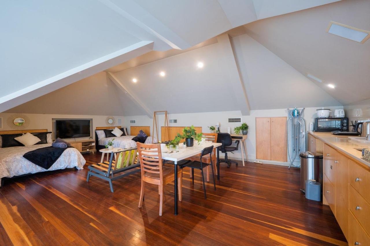 Quiet Private Studio In Strathfield With Kitchenette And Private Bathroom 3Min To Station Sleeps 6 Sydney Exteriör bild